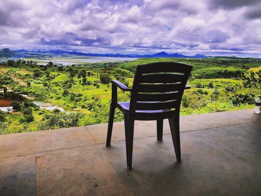 Eze Nof - A Hilltop Villa With 360º Water View Nashik Bagian luar foto
